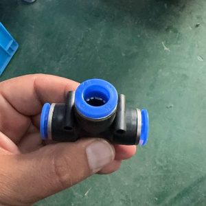 Фитинг 12 мм